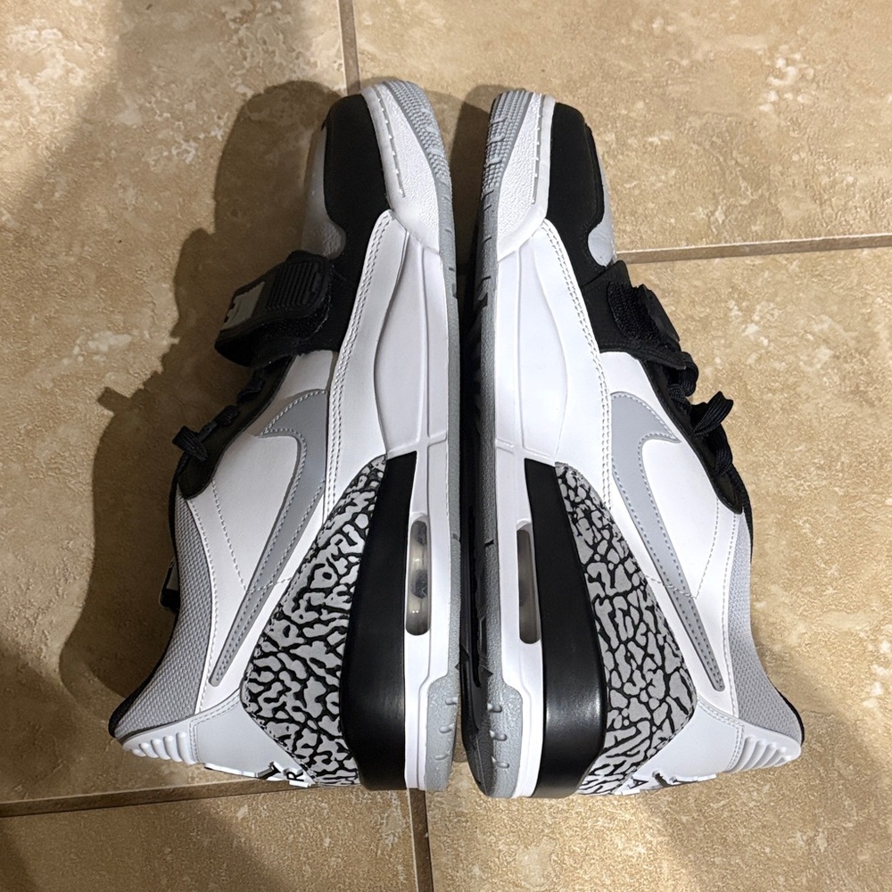Jordan Legacy 312 Low Light Smoke Grey - Picture 4 of 4